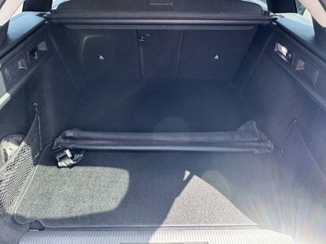 Peugeot 308 SW Puretech Ss Sw Allure Black #18
