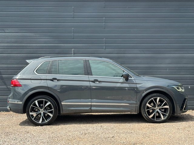 Volkswagen Tiguan 2023 1.4 Tsi 13Kwh R-line Suv Plug-in H VO23ORV Grey #6