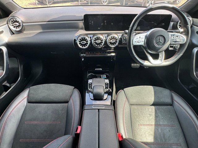 Mercedes-Benz A Class 2018 1.5 A180d Amg Line Premium Hatchback ET18KZK Grey #3