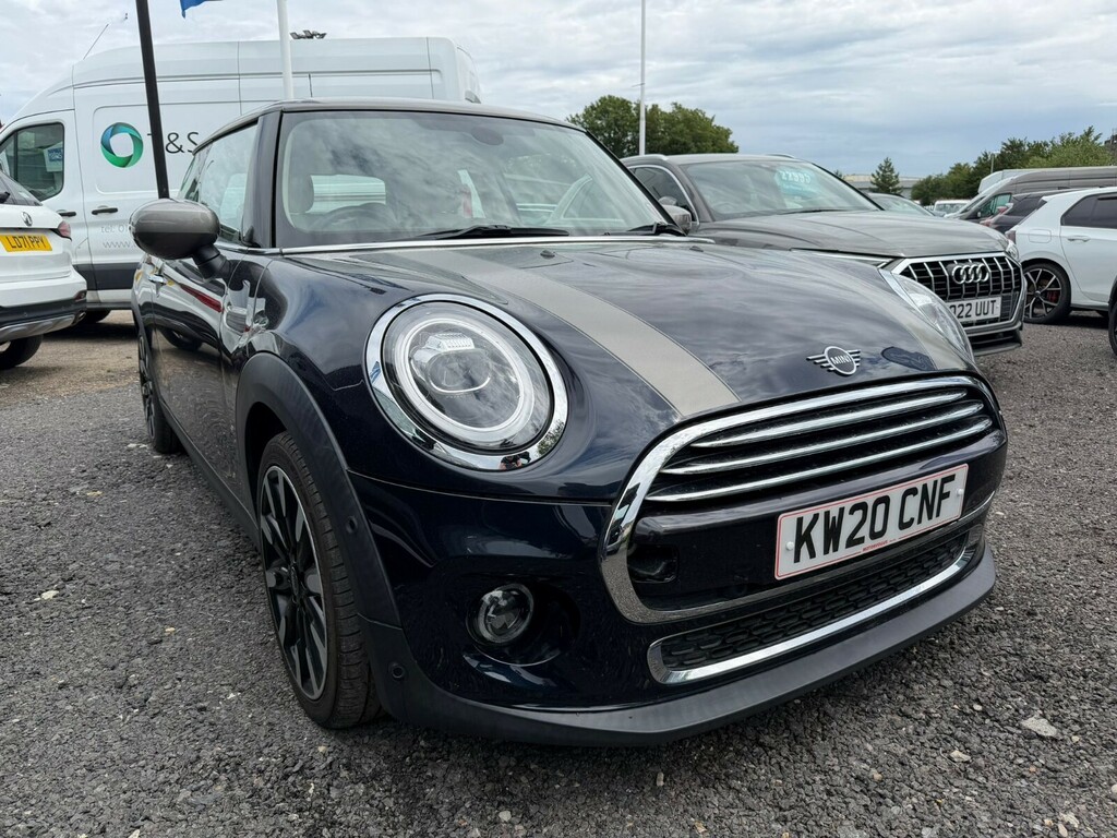 Mini Hatch Hatchback 1.5 Cooper Exclusive H KW20CNF Black