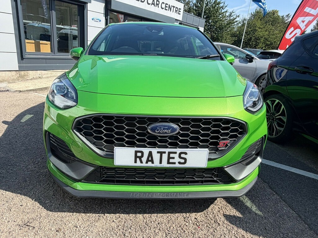 Ford Fiesta Fiesta Hatchback 1.5 Ecoboost St-3 Green #2