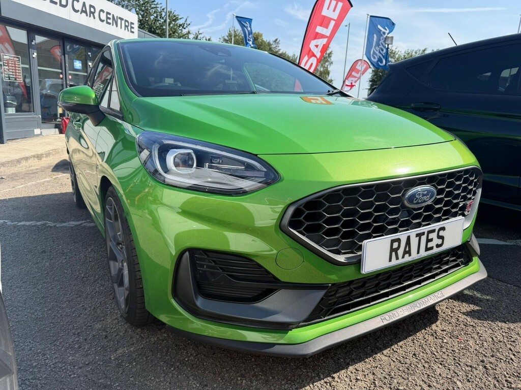 Ford Fiesta Fiesta Hatchback 1.5 Ecoboost St-3 Green