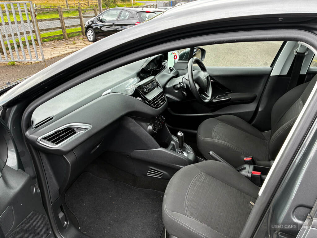 Peugeot 208 1.4 E-hdi Access Egc LC62HHN Grey #6