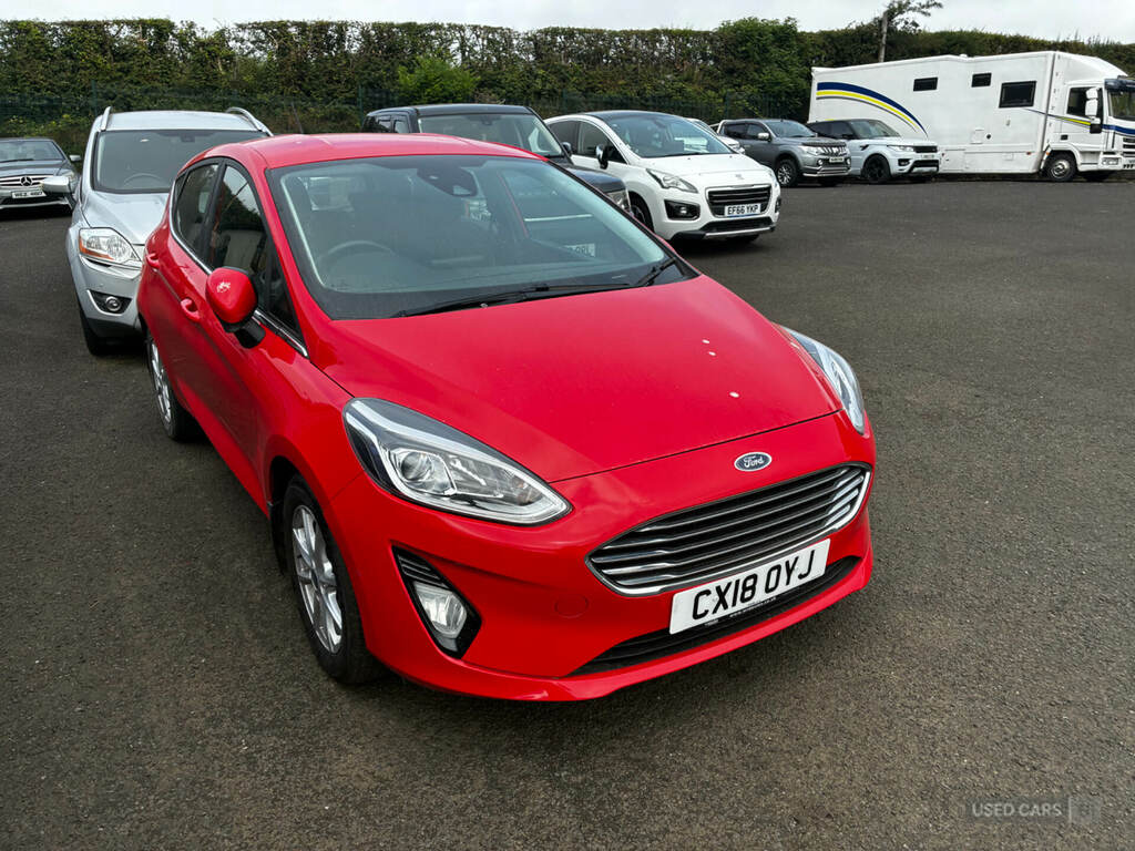 Ford Fiesta 1.1 Zetec Red