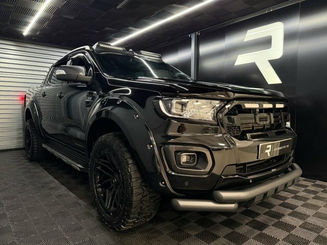 Ford Ranger 2022 2.0 Ecoblue Wildtrak Pickup Double Cab Di Black