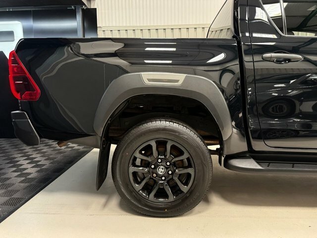 Toyota HILUX Hi-luxury Invincible X D-4d 4Wd Double Cab Grey #62