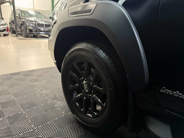 Toyota HILUX Hi-luxury Invincible X D-4d 4Wd Double Cab Grey #41