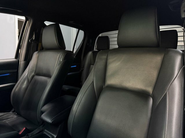 Toyota HILUX Hi-luxury Invincible X D-4d 4Wd Double Cab Grey #38