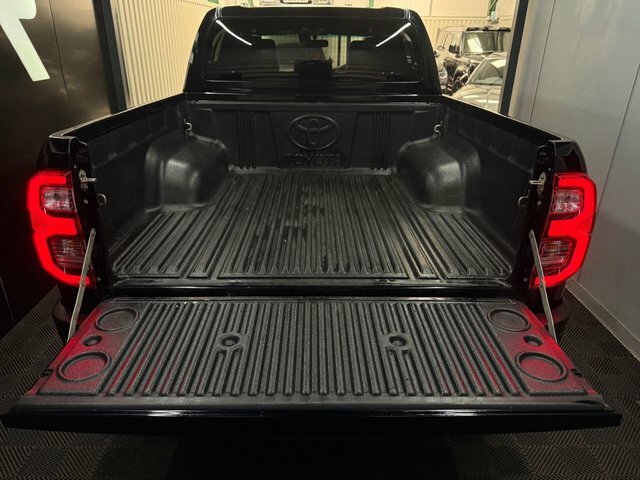 Toyota HILUX Hi-luxury Invincible X D-4d 4Wd Double Cab Grey #58