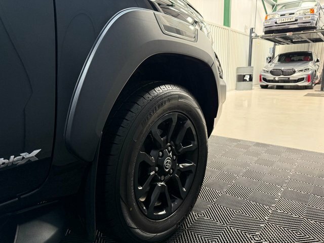 Toyota HILUX Hi-luxury Invincible X D-4d 4Wd Double Cab Grey #43