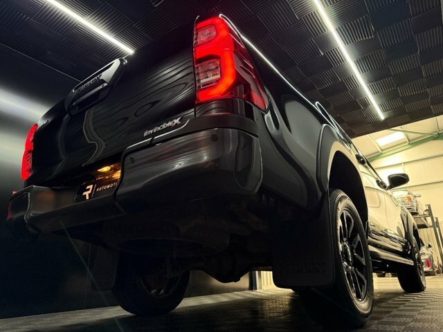Toyota HILUX Hi-luxury Invincible X D-4d 4Wd Double Cab Grey #11