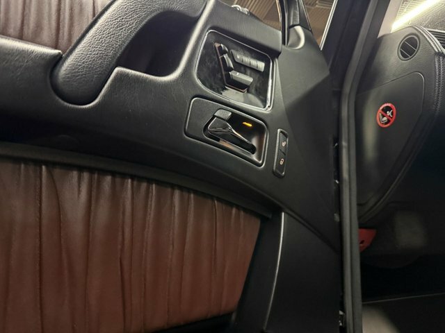 Mercedes-Benz G Class Silver #32