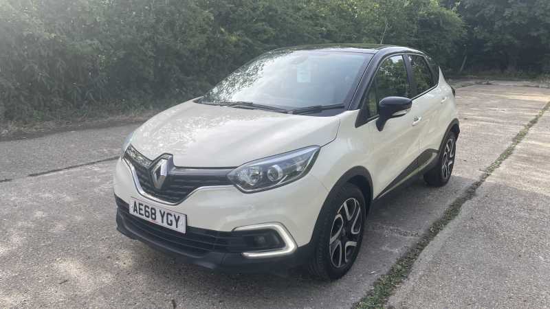 Renault Captur Iconic Tce White #3