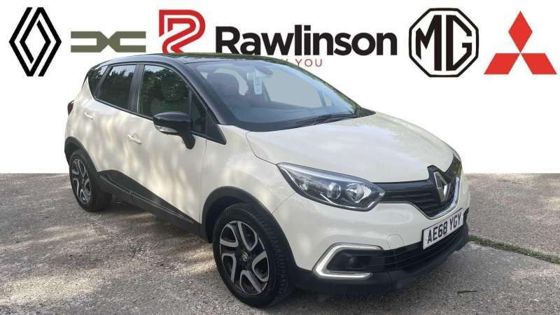Renault Captur Iconic Tce White