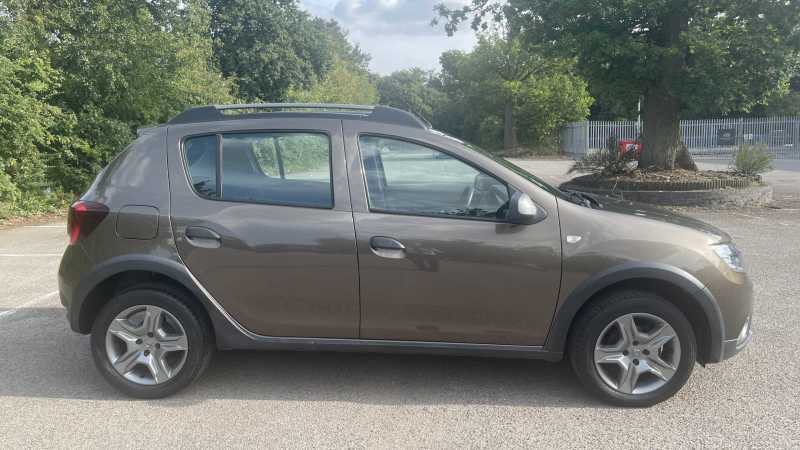Dacia Sandero Stepway Stepway 0.9 Tce Laureate Euro 6 Ss White #11