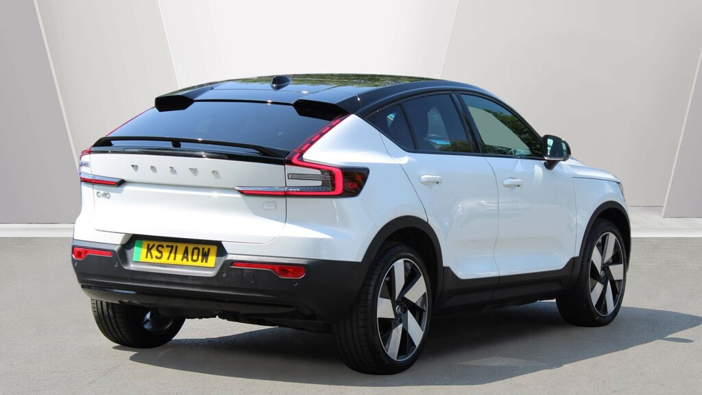 Volvo C40 Twin Motor Pro Sunroof, Harmankardon Sound, 360 KS71AOW White #2
