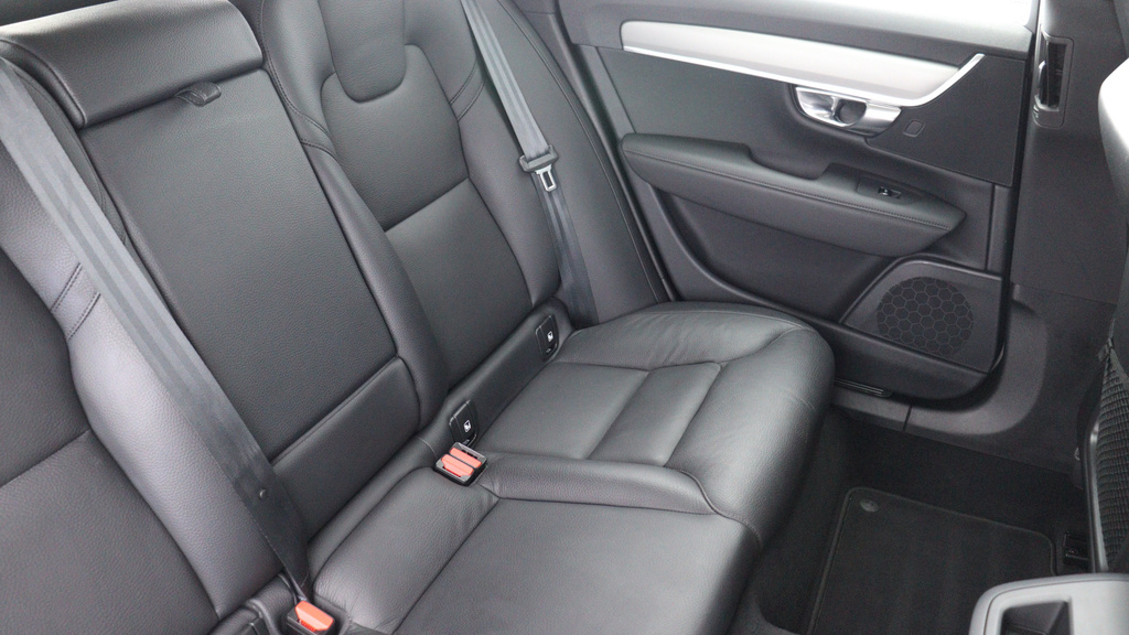 Volvo V90 B4 P Momentum Park Camera, Heated Seats, Keyles #6
