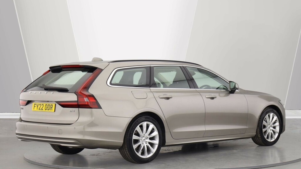 Volvo V90 B4 P Momentum Park Camera, Heated Seats, Keyles #2