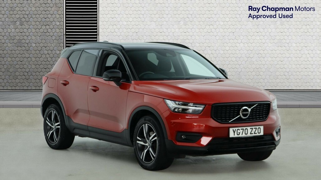 Volvo XC40 T3 R-design Tinted Windows, Heated Seats,