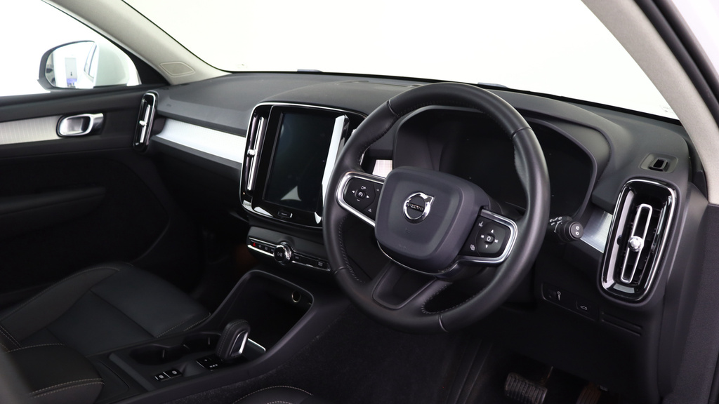 Volvo XC40 T3 Momentum Winter Pack, Park Camera, Led He YY19ATZ  #4