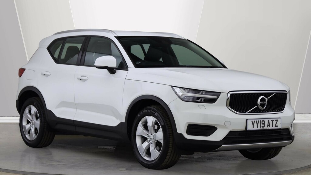 Volvo XC40 T3 Momentum Winter Pack, Park Camera, Led He