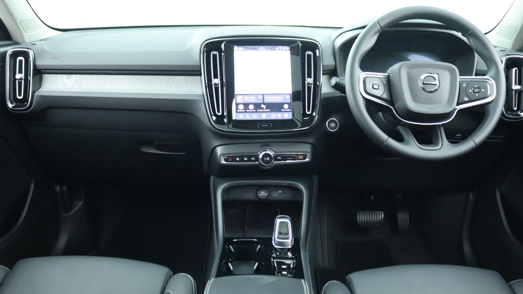 Volvo XC40 B4 P Ultra Dark Sunroof, Harmankardon Sound, 3 RO75LYH #5