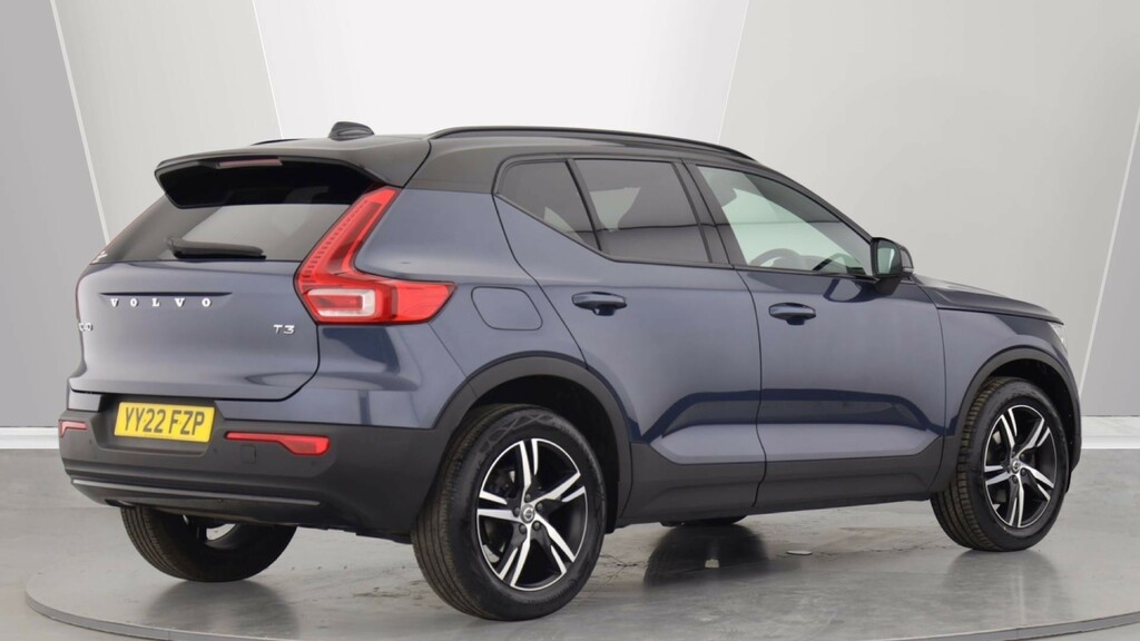 Volvo XC40 T3 R-design Park Assist, Cruise Control, Tin YY22FZP #2