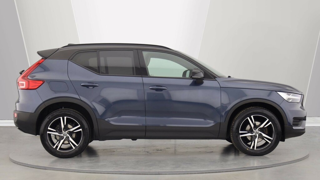 Volvo XC40 T3 R-design Park Assist, Cruise Control, Tin YY22FZP #3