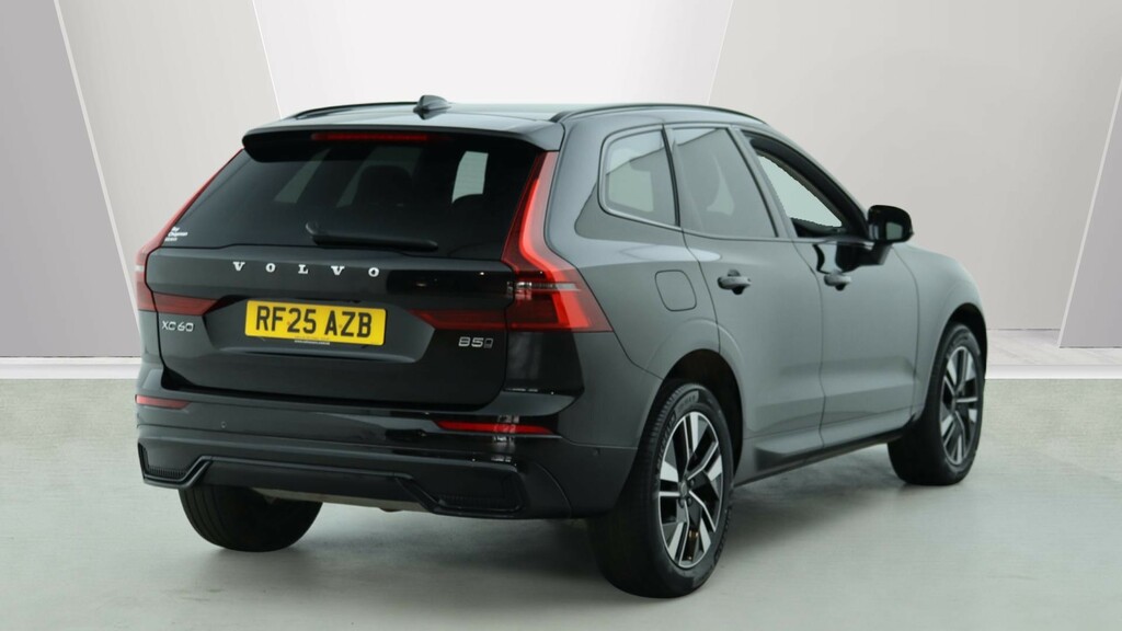 Volvo XC60 B5 P Awd Plus Dark Harmankardon Sound, 360 Cam RF25AZB #2