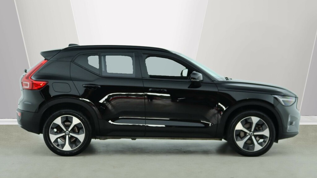 Volvo XC40 B3 P Plus Dark Park Camera, Heated Seats, Apple RF25MWD #3