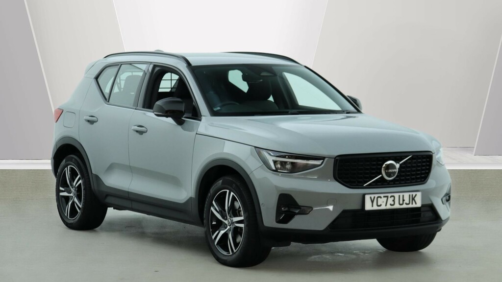 Volvo XC40 B3 P Plus Dark Low Tax, 360 Camera, Pre-conditi