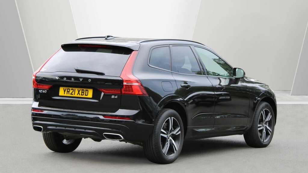 Volvo XC60 B4 D R-design Sunroof, Heated Seats, Apple Carp #2