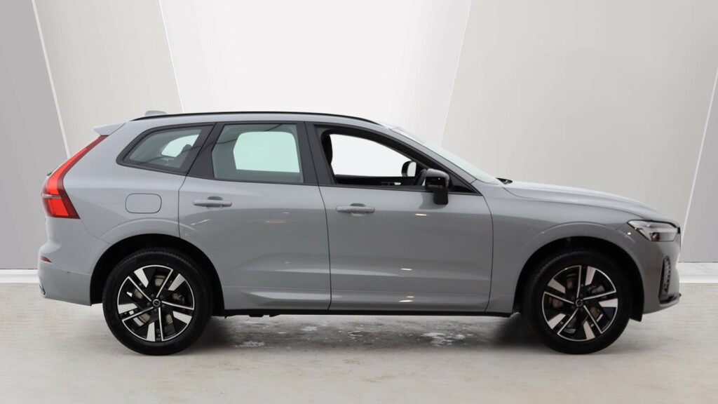 Volvo XC60 B5 P Awd Plus Dark 360 Camera, Leather, Adaptiv YC26XKA  #3