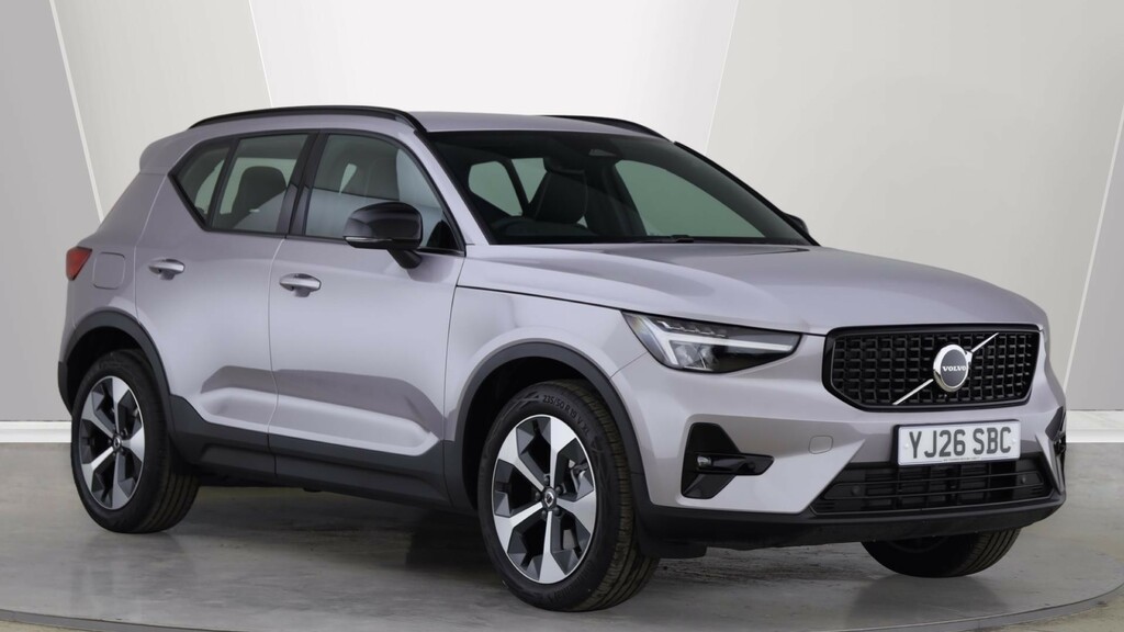 Volvo XC40 B3 P Plus Dark Rear Camera, Apple Carplay, Adap