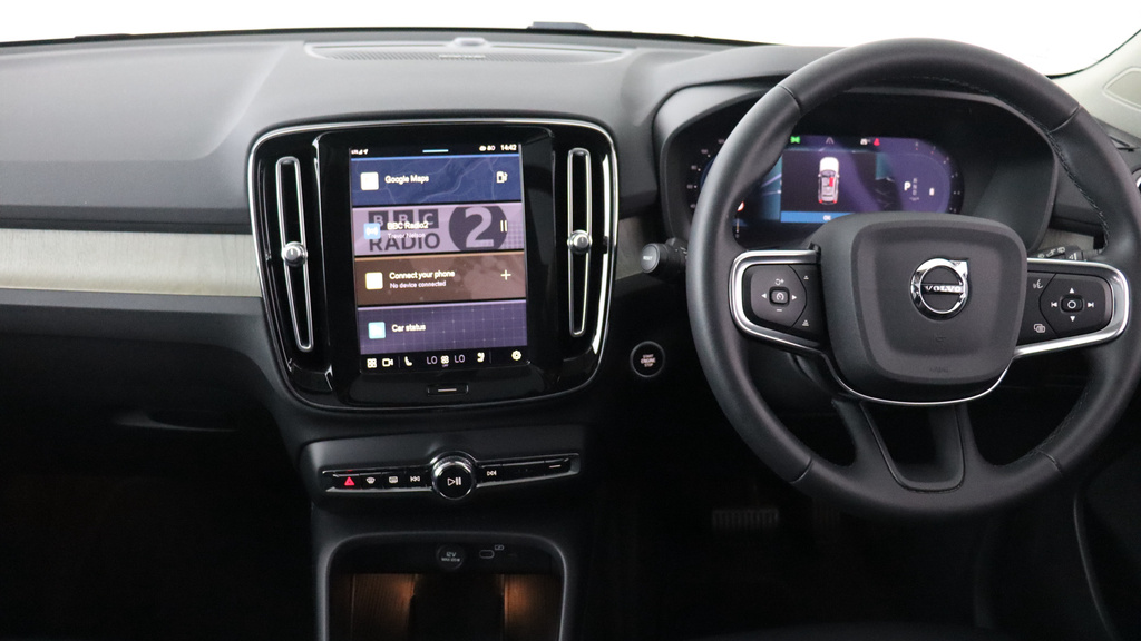 Volvo XC40 B4 P Ultimate Dark Sunroof, Harmankardon Sound YD23JLS #5