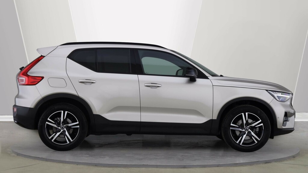 Volvo XC40 B3 P Plus Dark Park Camera, Heated Seats, Apple YY23USE  #3