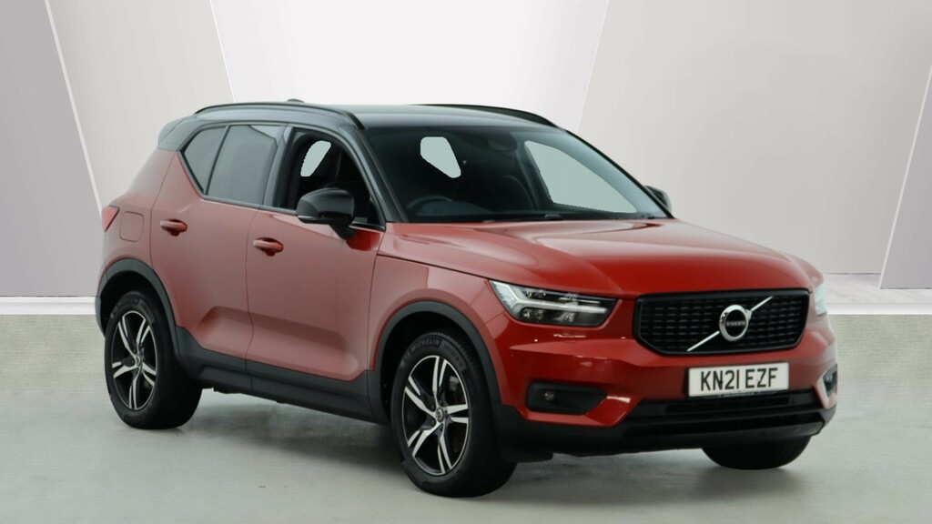 Volvo XC40 B4 P Awd R-design Driver Assist Pack, Apple Car Red