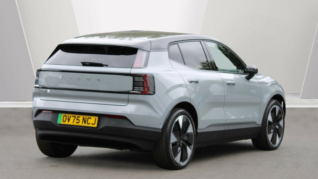 Volvo EX30 Twin Motor Performance Ultra Sunroof, Harmankard OV75NCJ #2