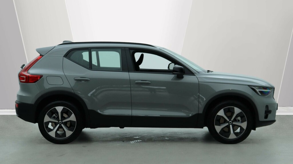 Volvo XC40 B3 P Plus Dark Park Camera, Heated Seats, Apple  #3