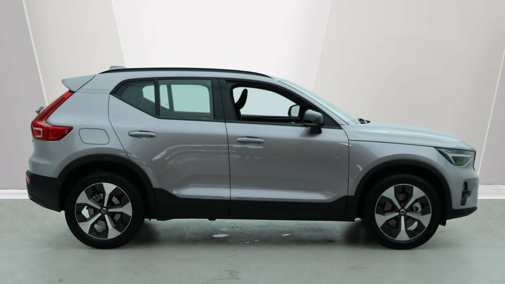 Volvo XC40 B3 P Plus Dark Park Camera, Heated Seats, Apple  #3