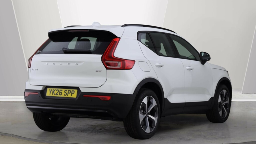 Volvo XC40 B3 P Plus Dark Park Camera, Heated Seats, Apple  #2