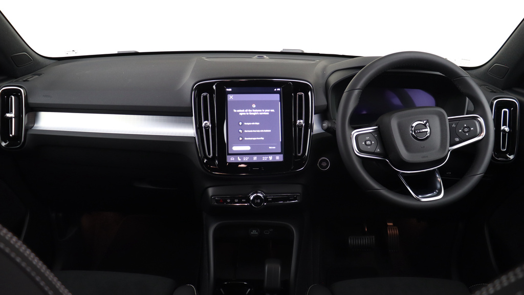 Volvo XC40 B3 P Plus Dark Park Camera, Heated Seats, Apple  #5