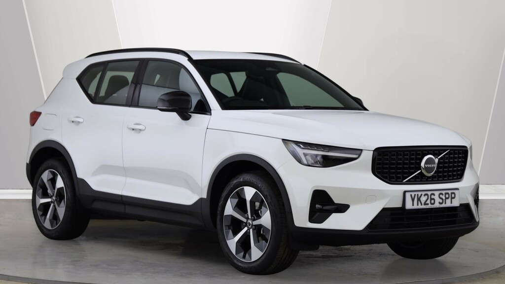 Volvo XC40 B3 P Plus Dark Park Camera, Heated Seats, Apple 