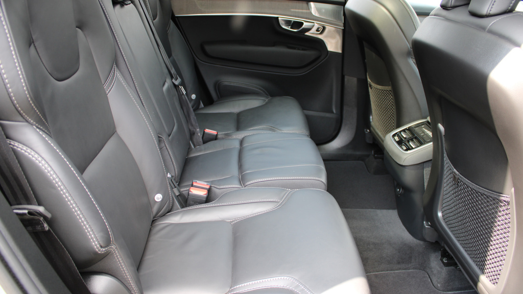 Volvo XC90 B5 P Awd Ultra Bright Sunroof, Bowers Wilkins RV25UHZ  #6