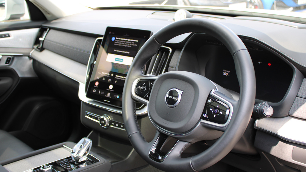 Volvo XC90 B5 P Awd Ultra Bright Sunroof, Bowers Wilkins RV25UHZ  #4