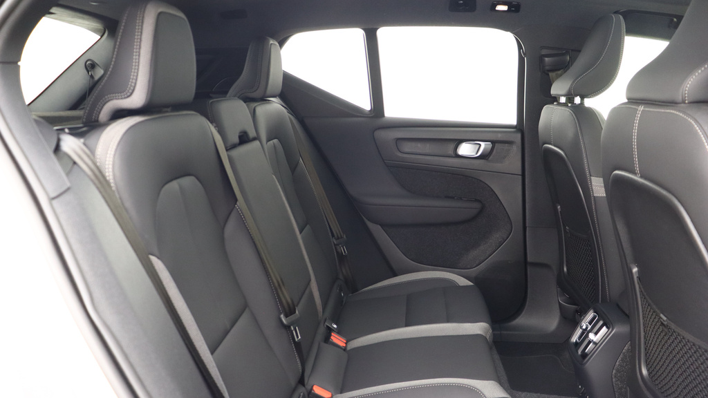 Volvo EX40 Twin Motor Ultra Sunroof, Harmankardon Sound, 36  #6