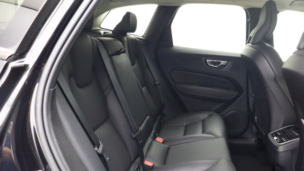 Volvo XC60 B5 P Awd Plus Dark Harmankardon Sound, 360 Cam CA72VRC #6