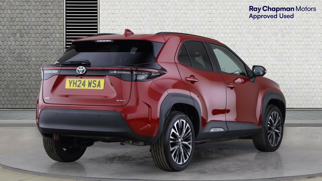 Toyota Yaris Cross 1.5 Hybrid Excel Cvt 360 Camera, Heated Seats #2