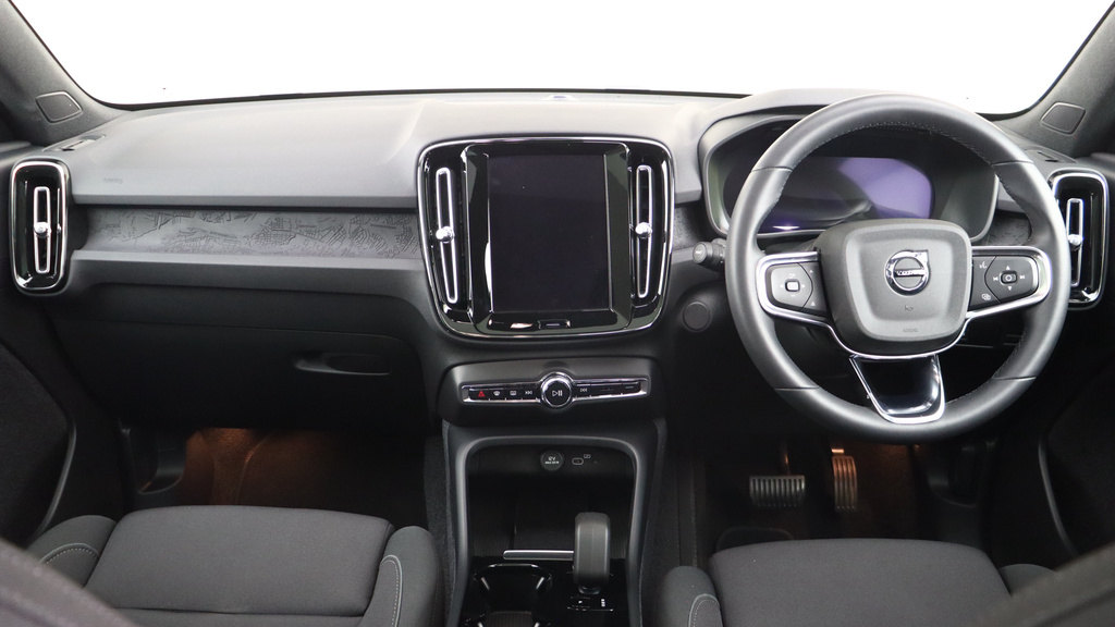 Volvo C40 Twin Motor Plus Sunroof, Park Camera, Heated Seat #5