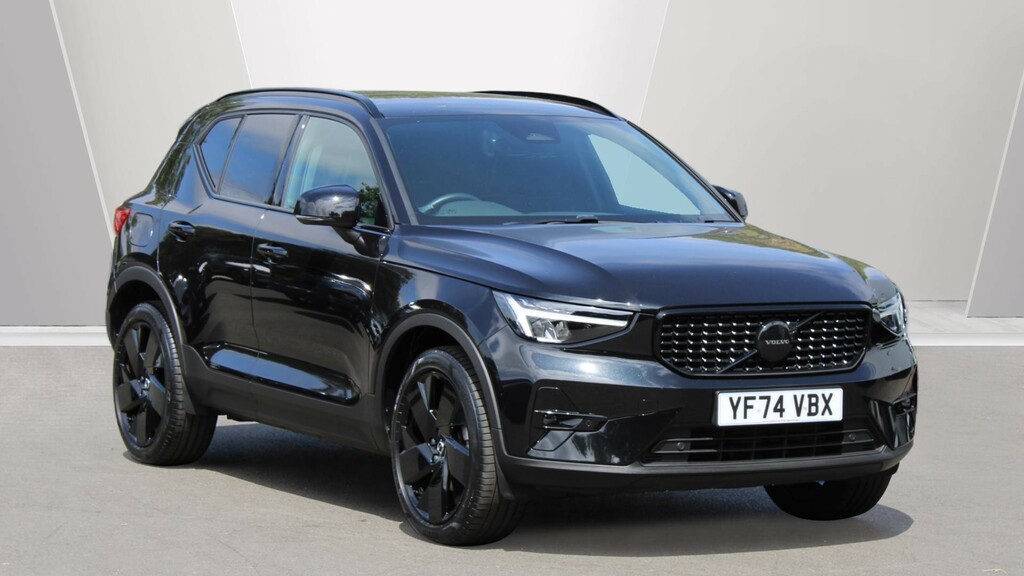 Volvo XC40 B4 P Plus Black Edition Park Camera, Heated Sea YF74VBX